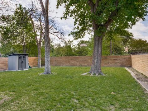 2236 Hartline Drive Dallas TX 75228