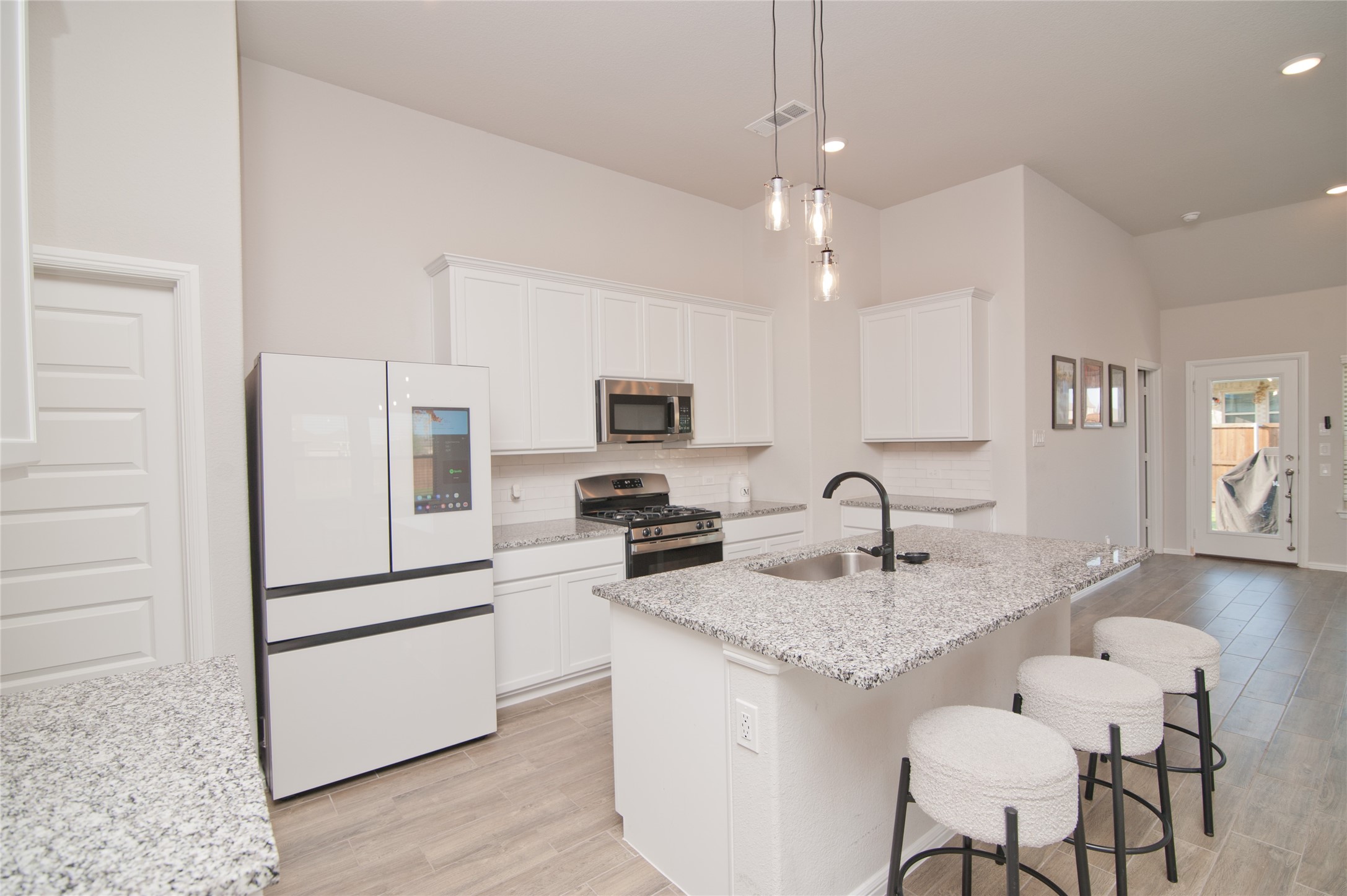 1345 Fox Glen Trail Crowley TX 76036