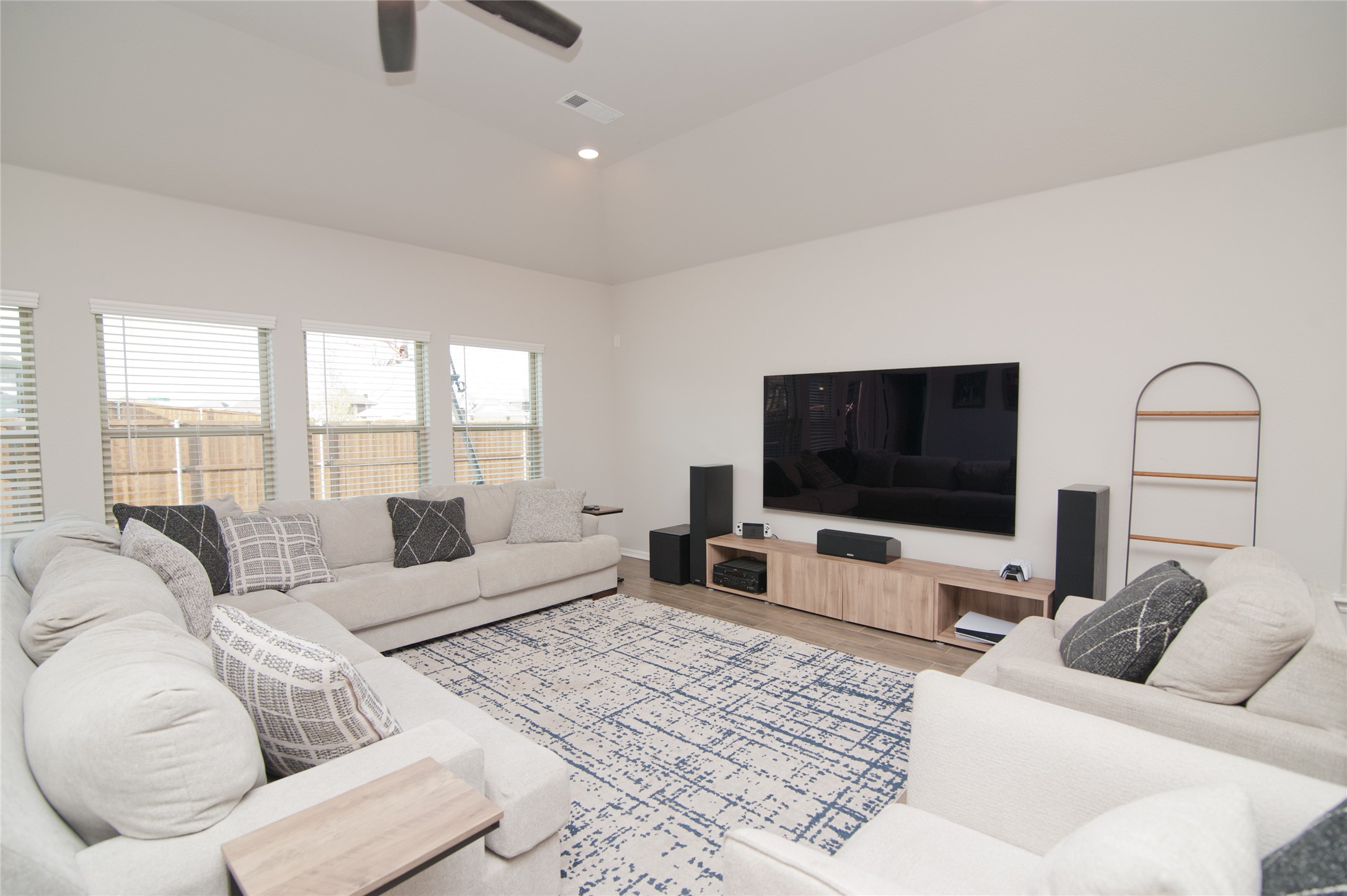 1345 Fox Glen Trail Crowley TX 76036