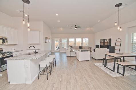 1345 Fox Glen Trail Crowley TX 76036
