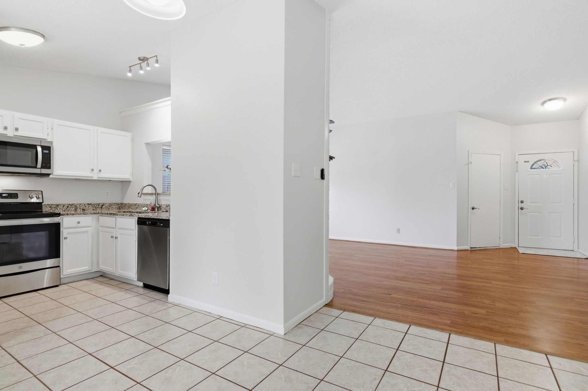 516 Winter Wood Drive Grapevine TX 76051