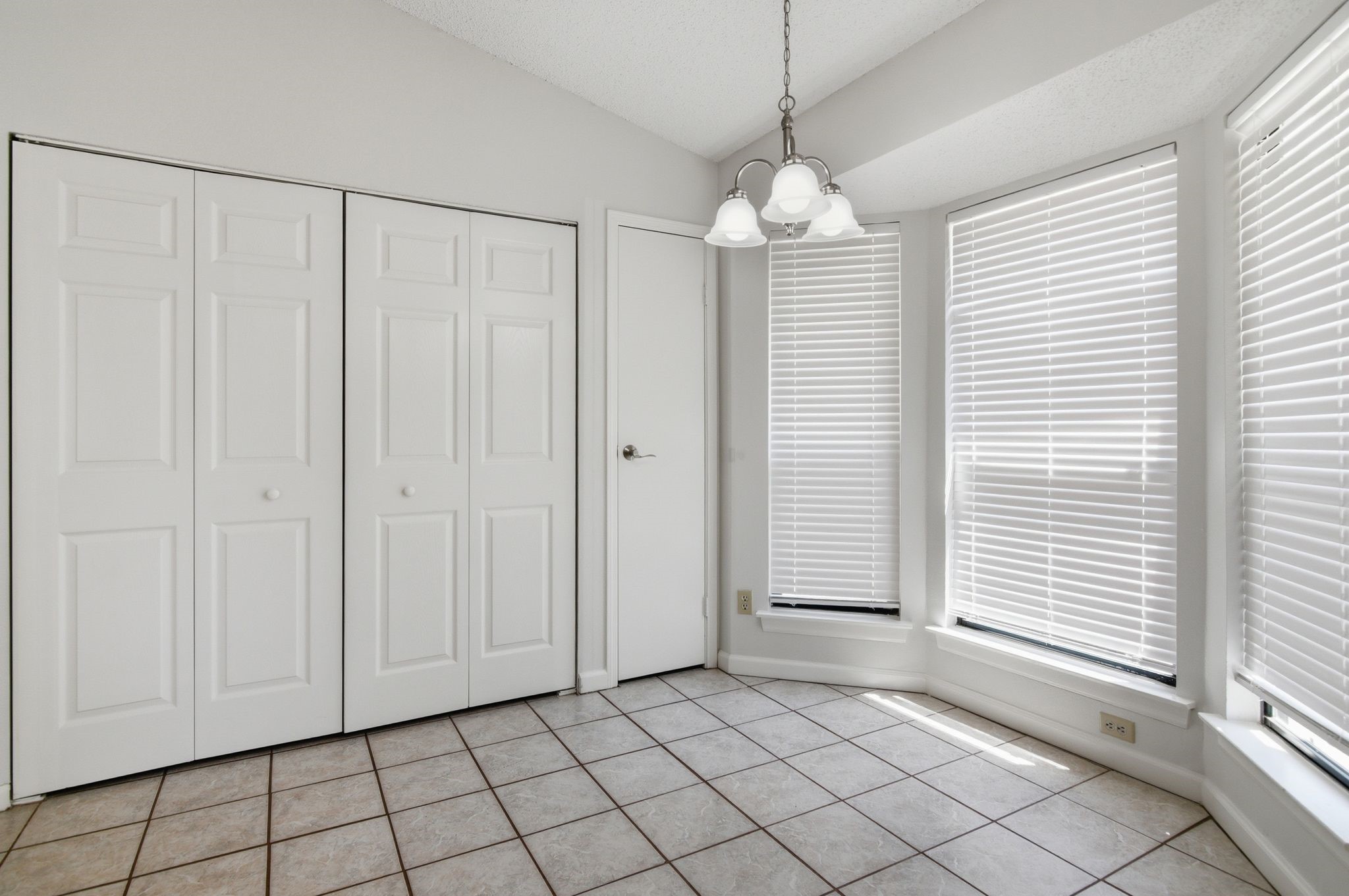 516 Winter Wood Drive Grapevine TX 76051