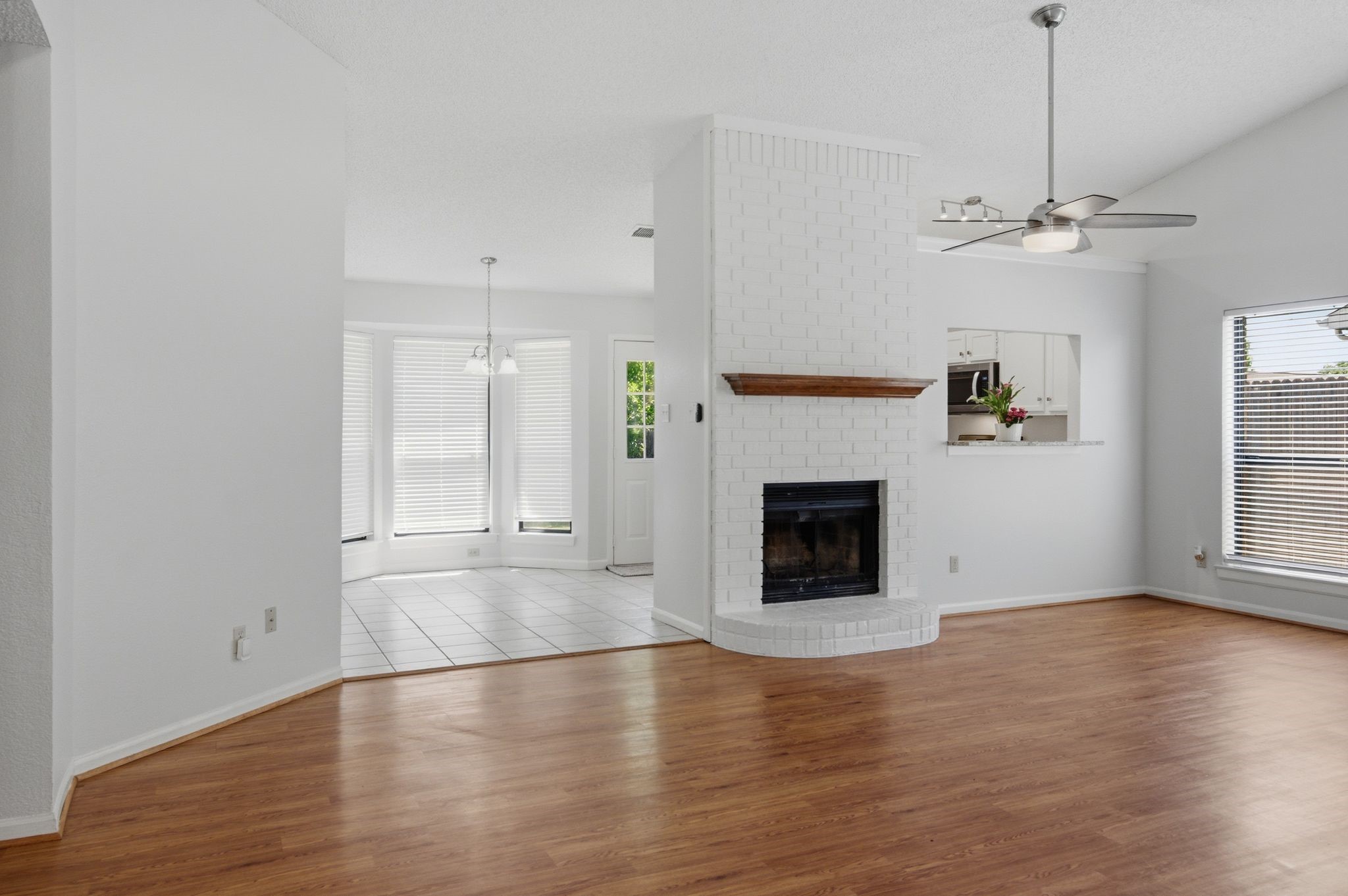 516 Winter Wood Drive Grapevine TX 76051