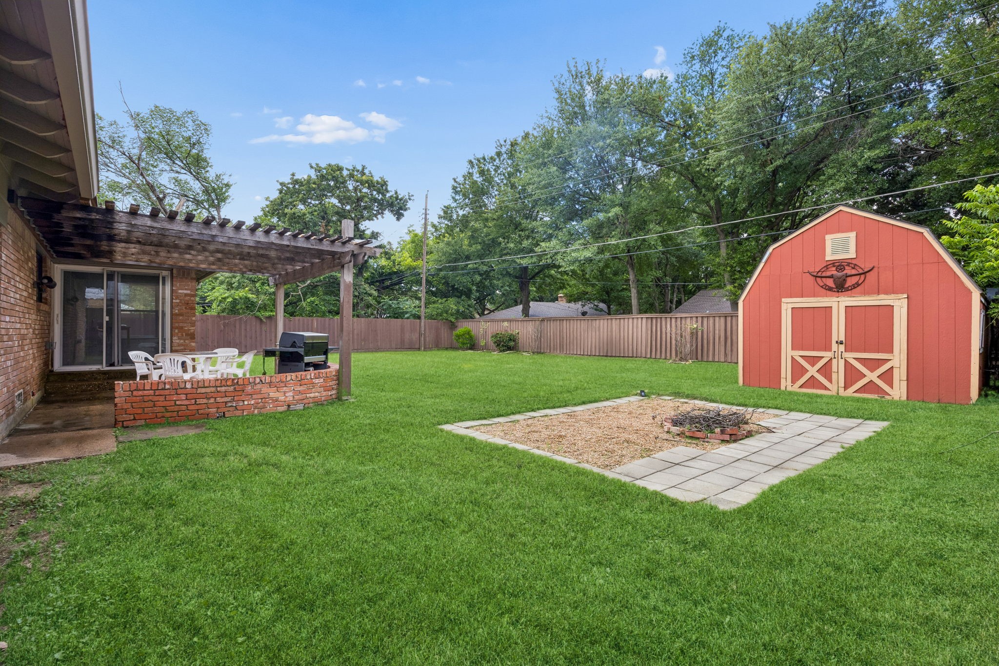 619 Kingston Drive Irving TX 75061