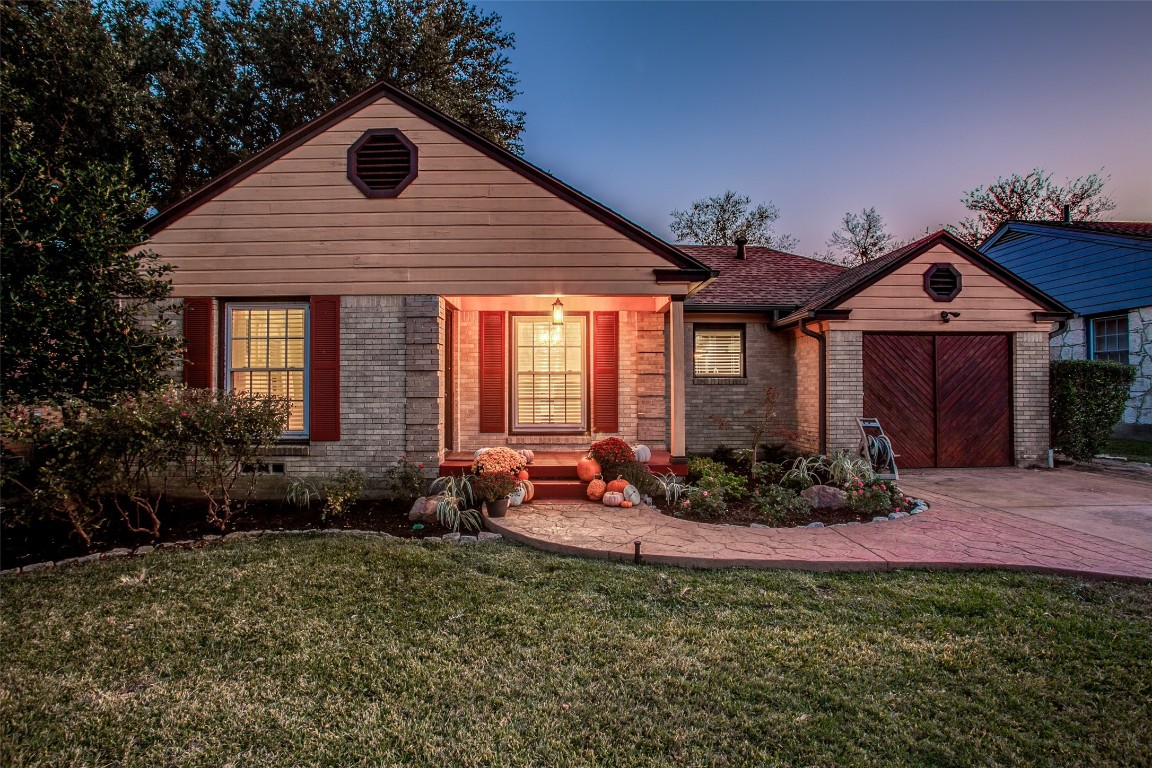 5824 Palm Lane Dallas TX 75206