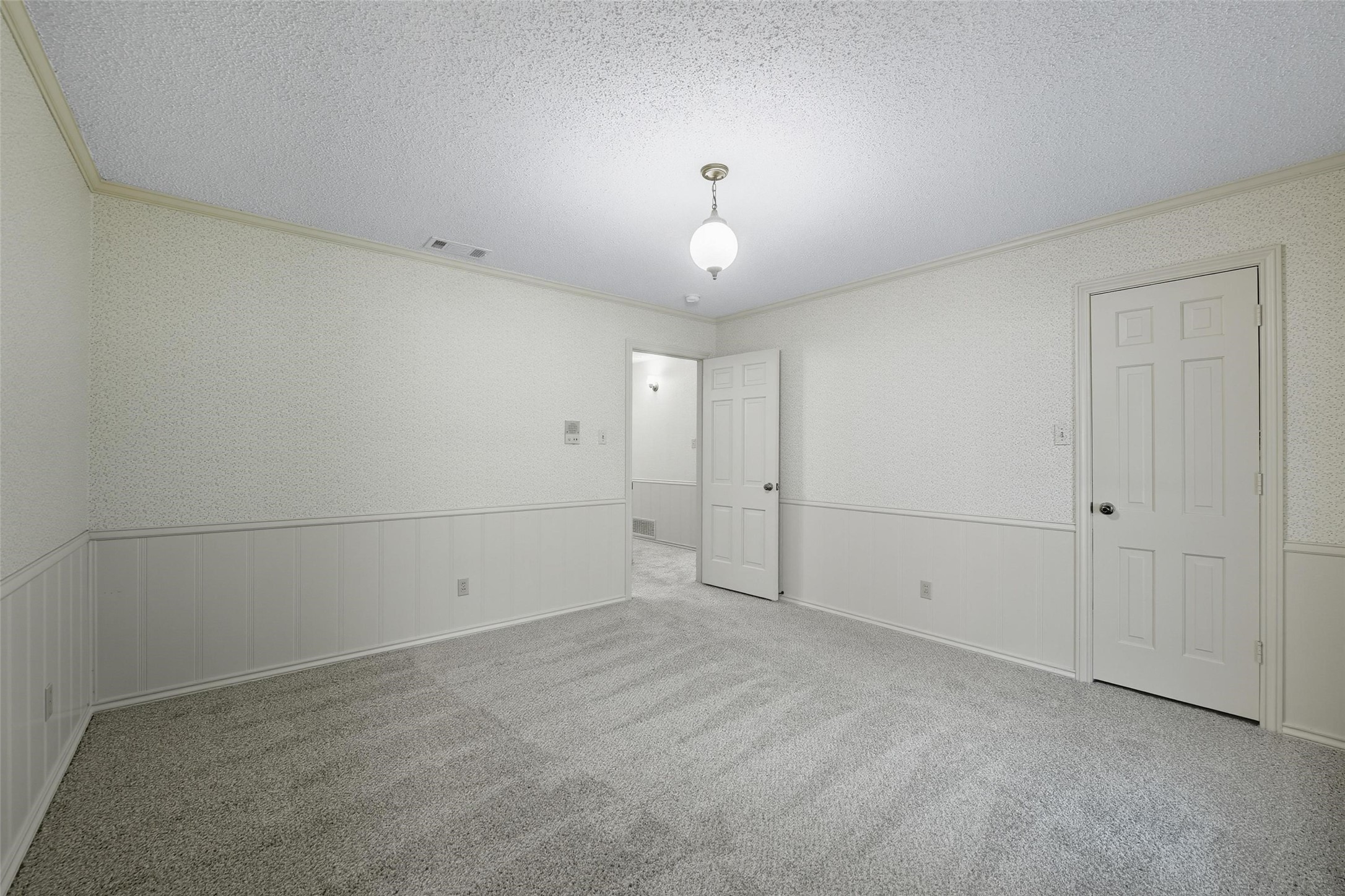 924 Ridgecrest Circle Denton TX 76205