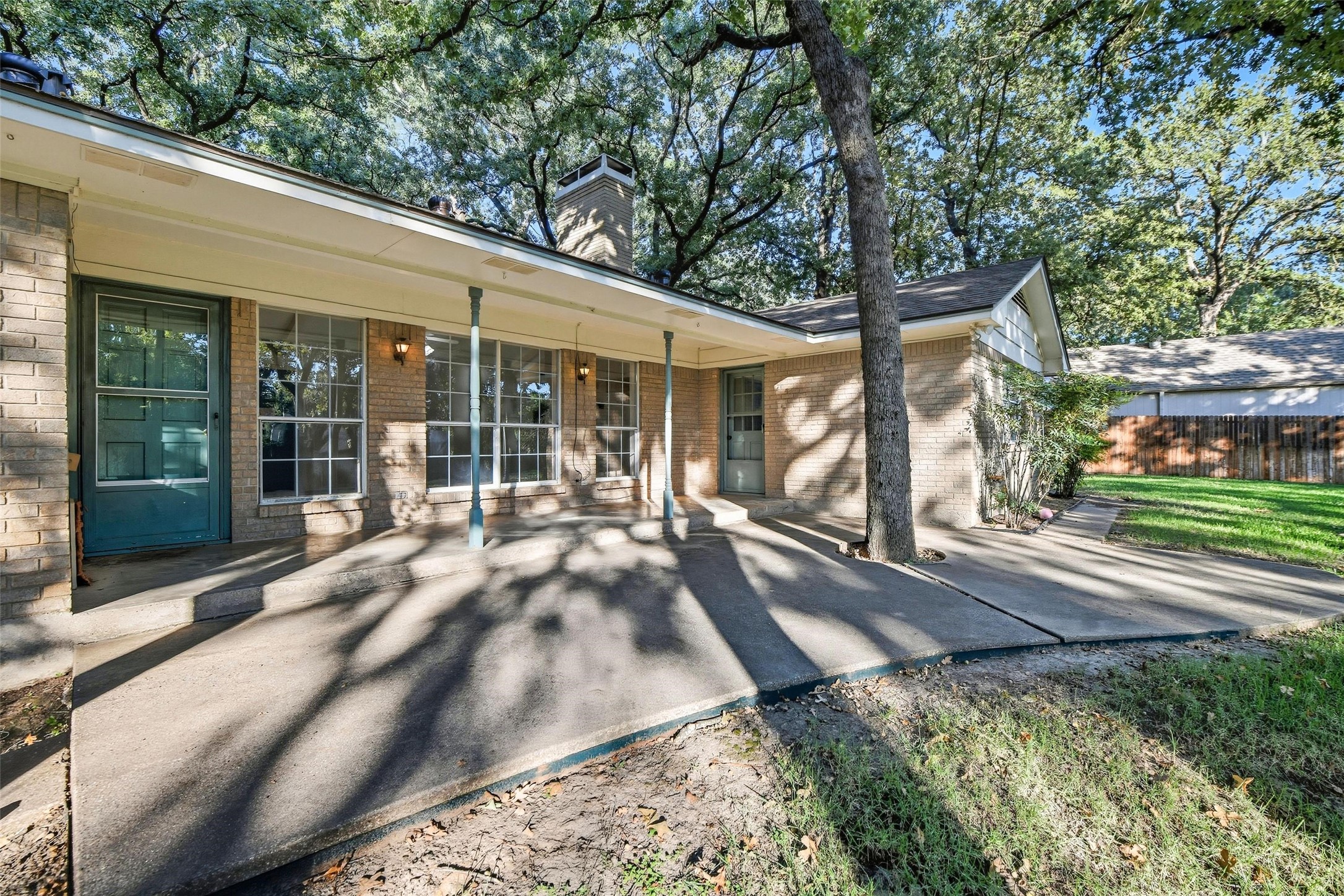 924 Ridgecrest Circle Denton TX 76205