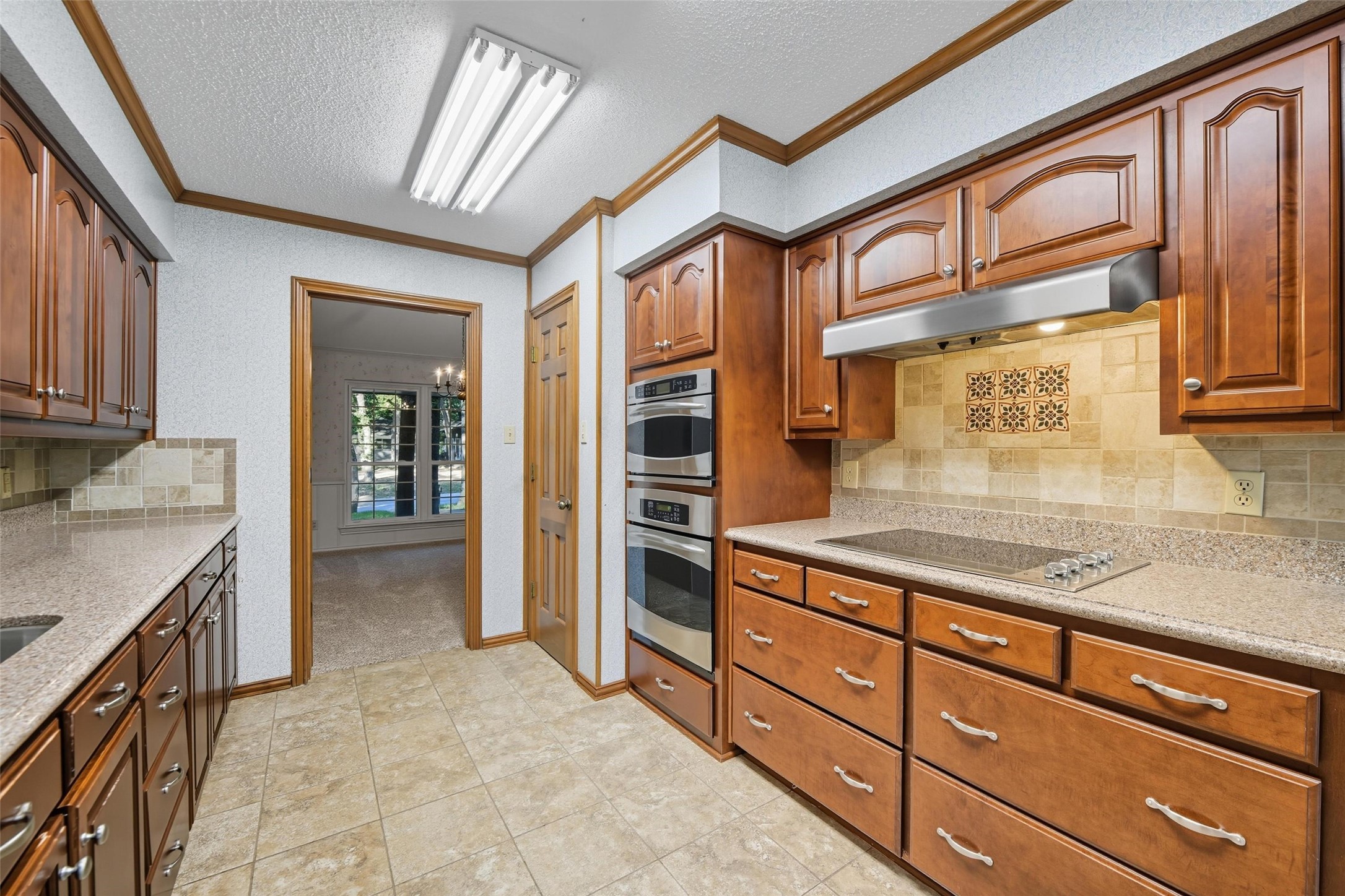924 Ridgecrest Circle Denton TX 76205
