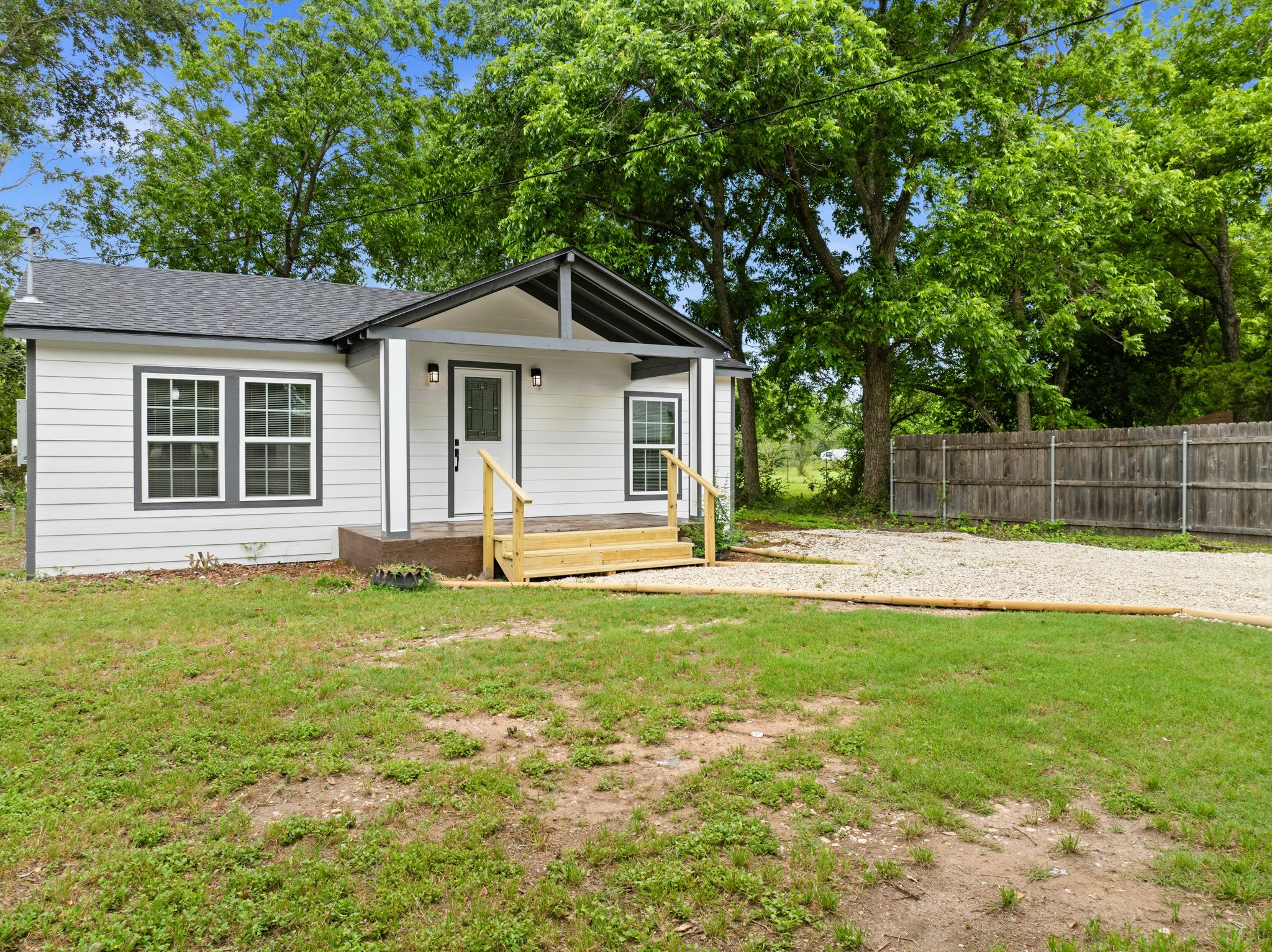 3313 S 3rd Street Waco TX 76706