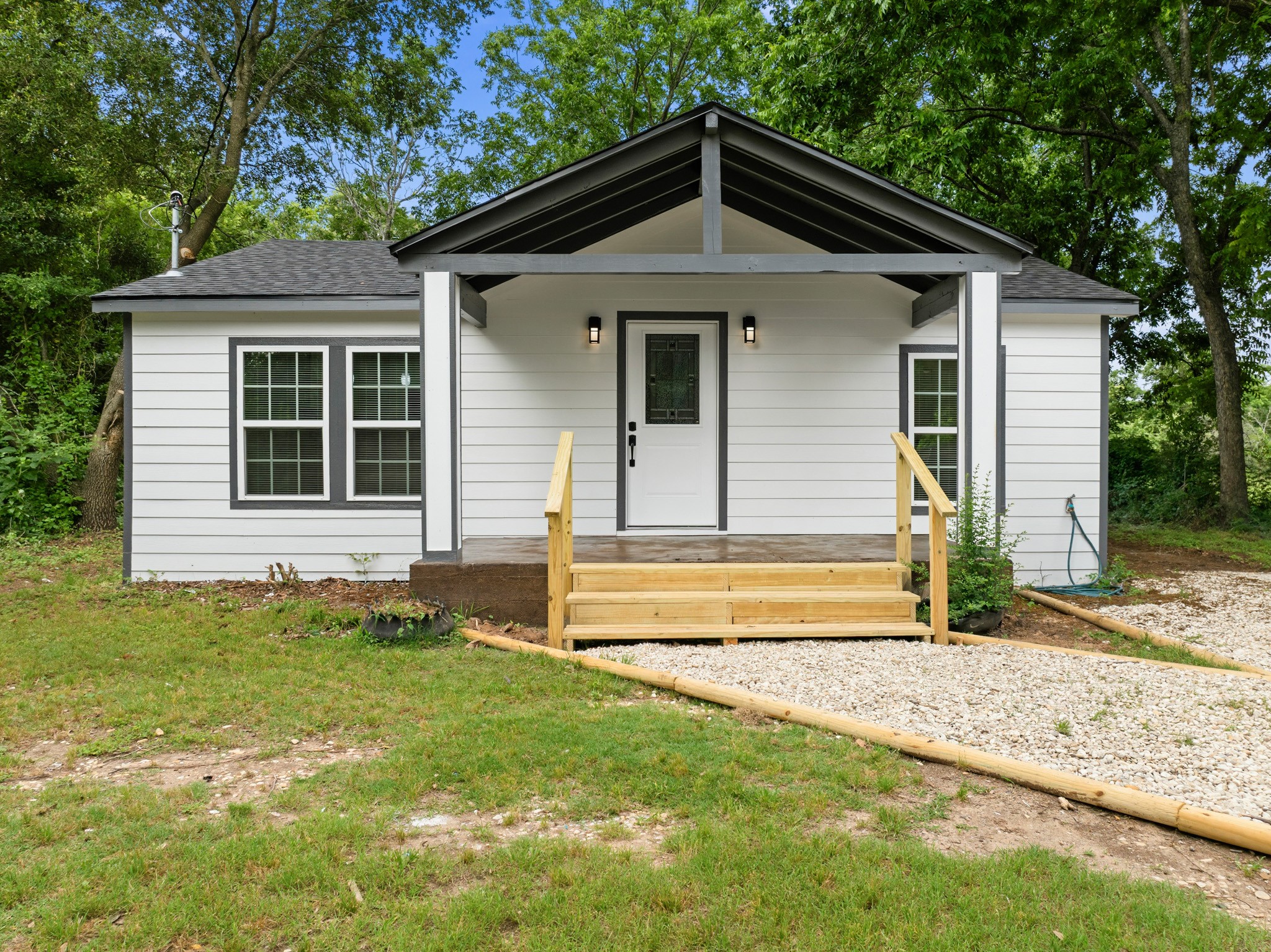 3313 S 3rd Street Waco TX 76706