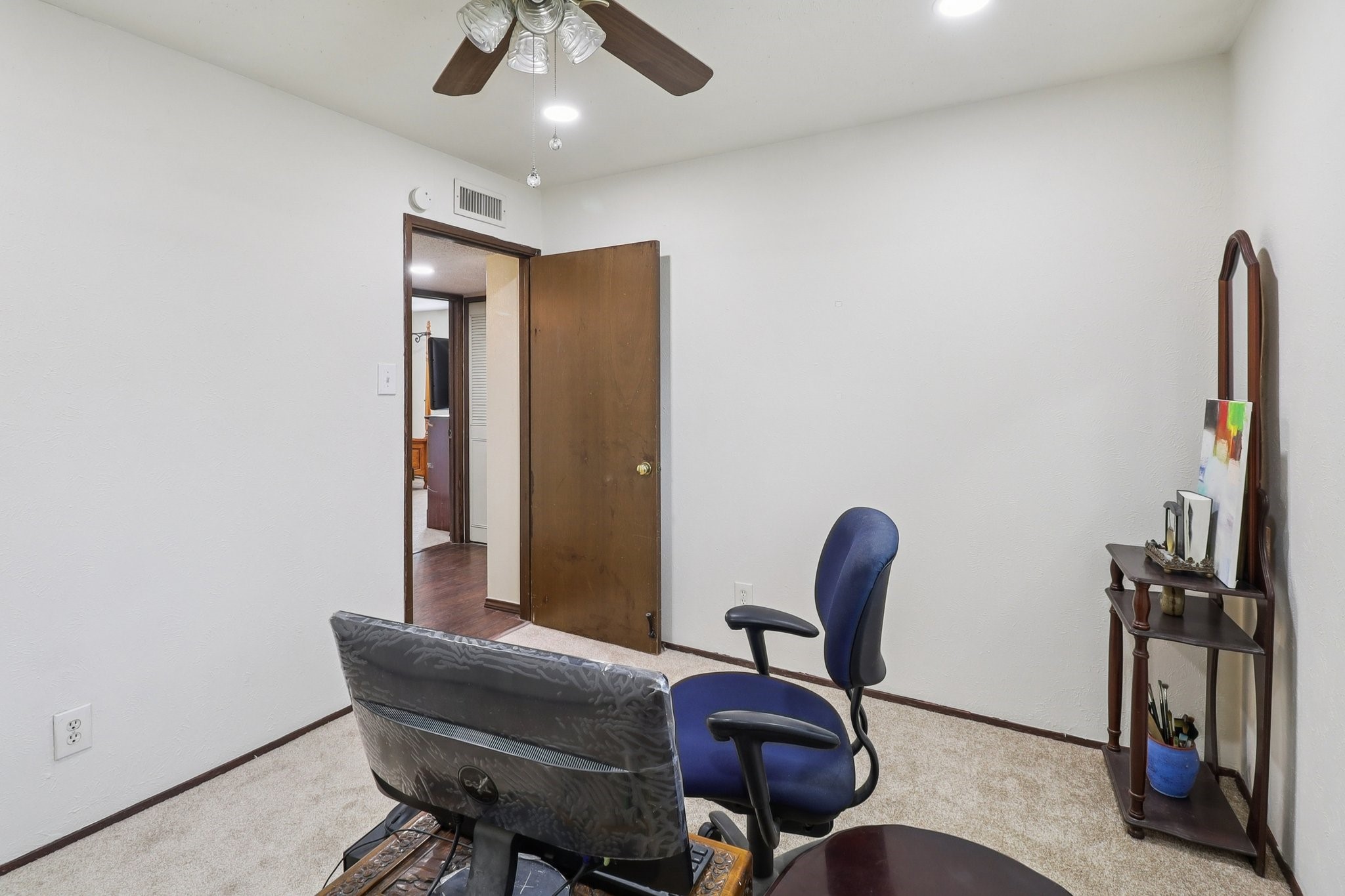 326 E Ferndale Lane Grand Prairie TX 75052