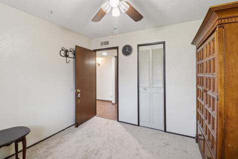 326 E Ferndale Lane Grand Prairie TX 75052