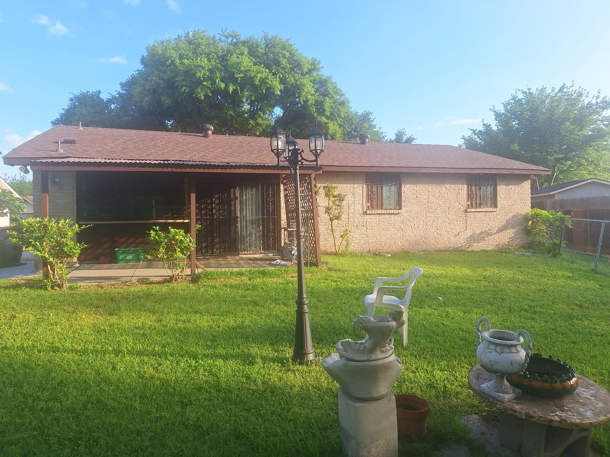326 E Ferndale Lane Grand Prairie TX 75052