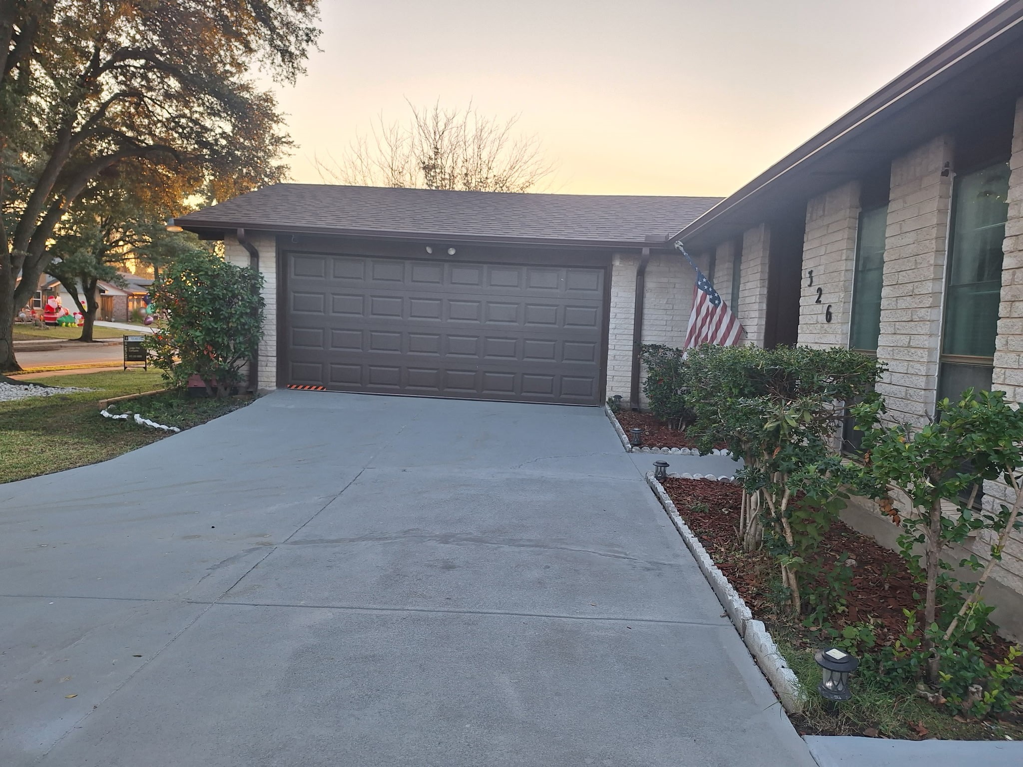 326 E Ferndale Lane Grand Prairie TX 75052