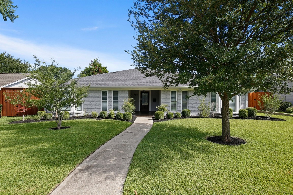 7317 La Bolsa Drive Dallas TX 75248