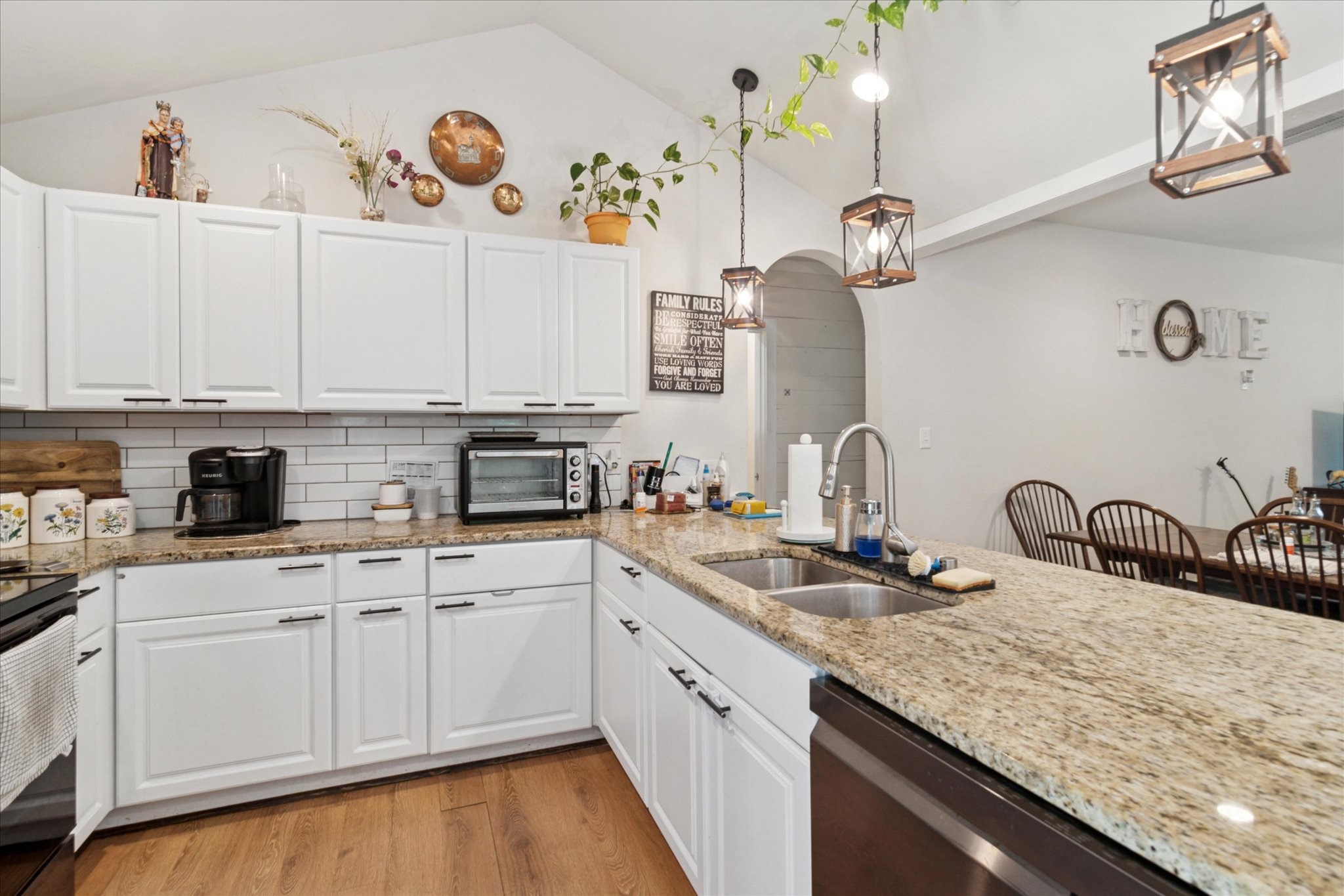 1102 W 12th Street Bonham TX 75418
