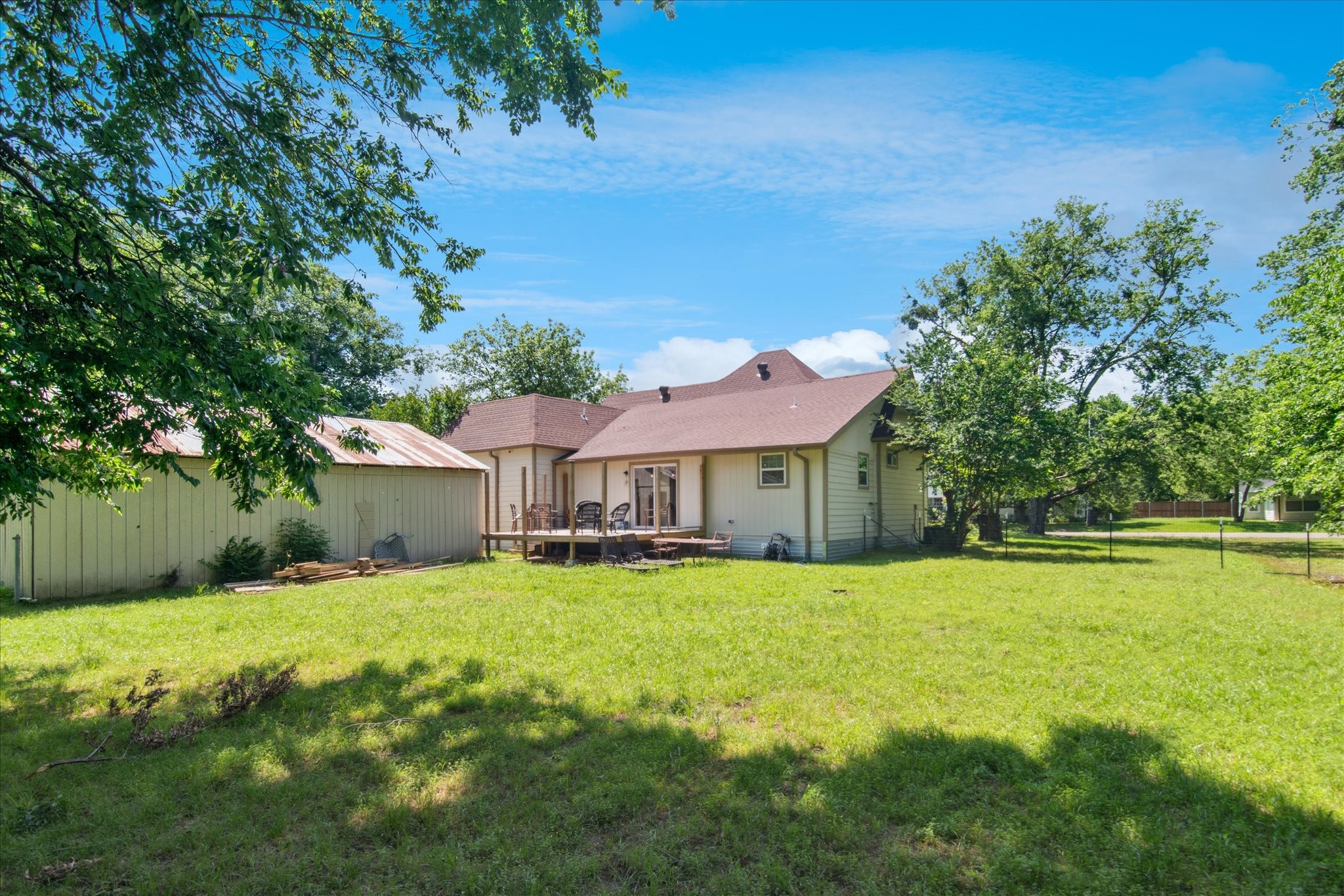 1102 W 12th Street Bonham TX 75418