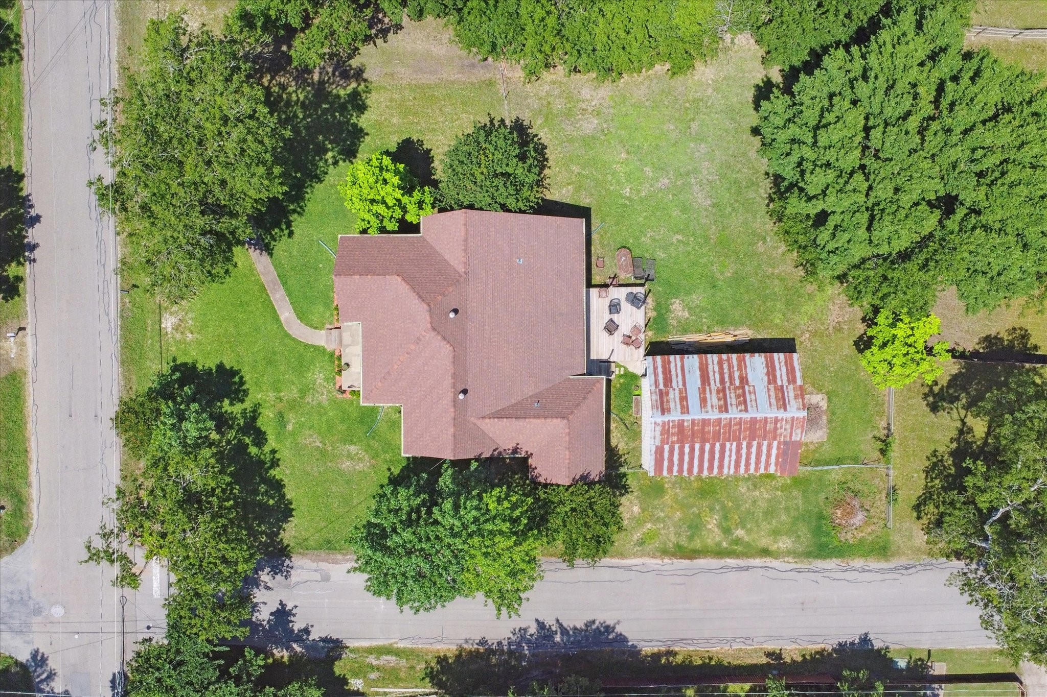 1102 W 12th Street Bonham TX 75418