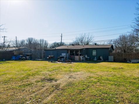 112 N Masters Drive Dallas TX 75217