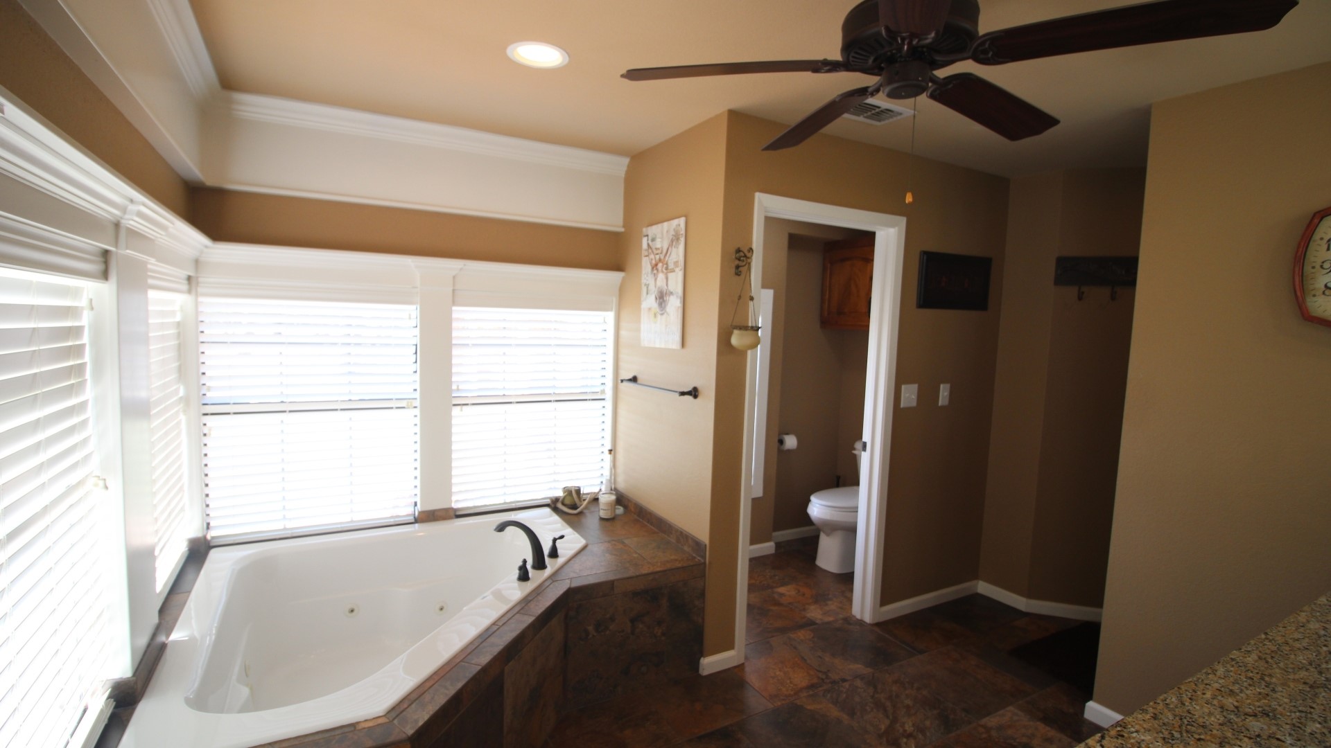 502 County Road 194 Ovalo TX 79541