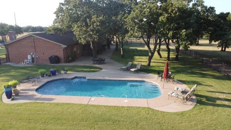 502 County Road 194 Ovalo TX 79541