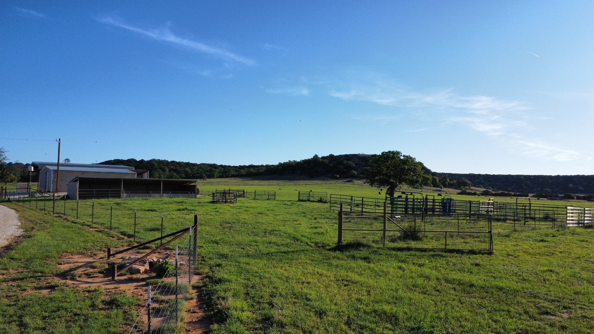 502 County Road 194 Ovalo TX 79541