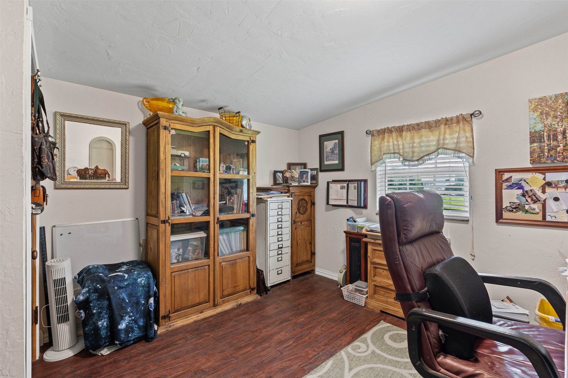 901 County Road 3925 Wolfe City TX 75496