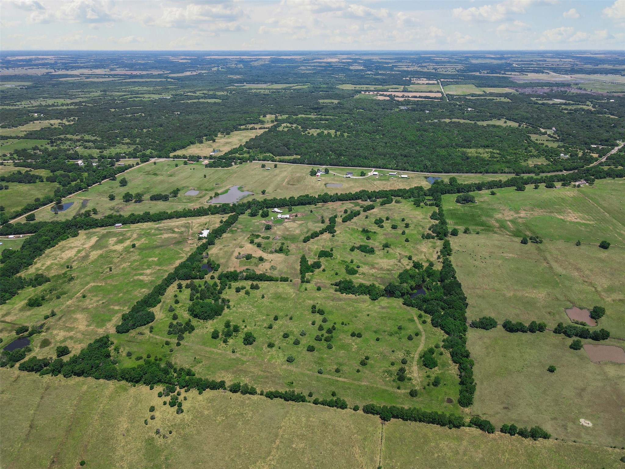 901 County Road 3925 Wolfe City TX 75496
