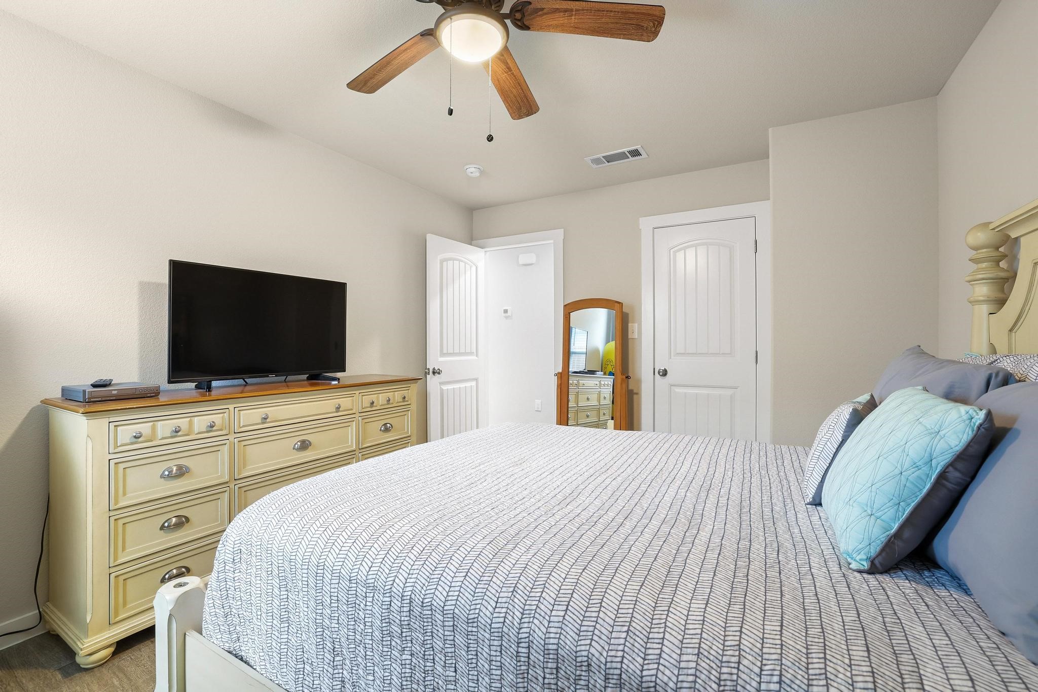 1512 Kennedy Street Bonham TX 75418