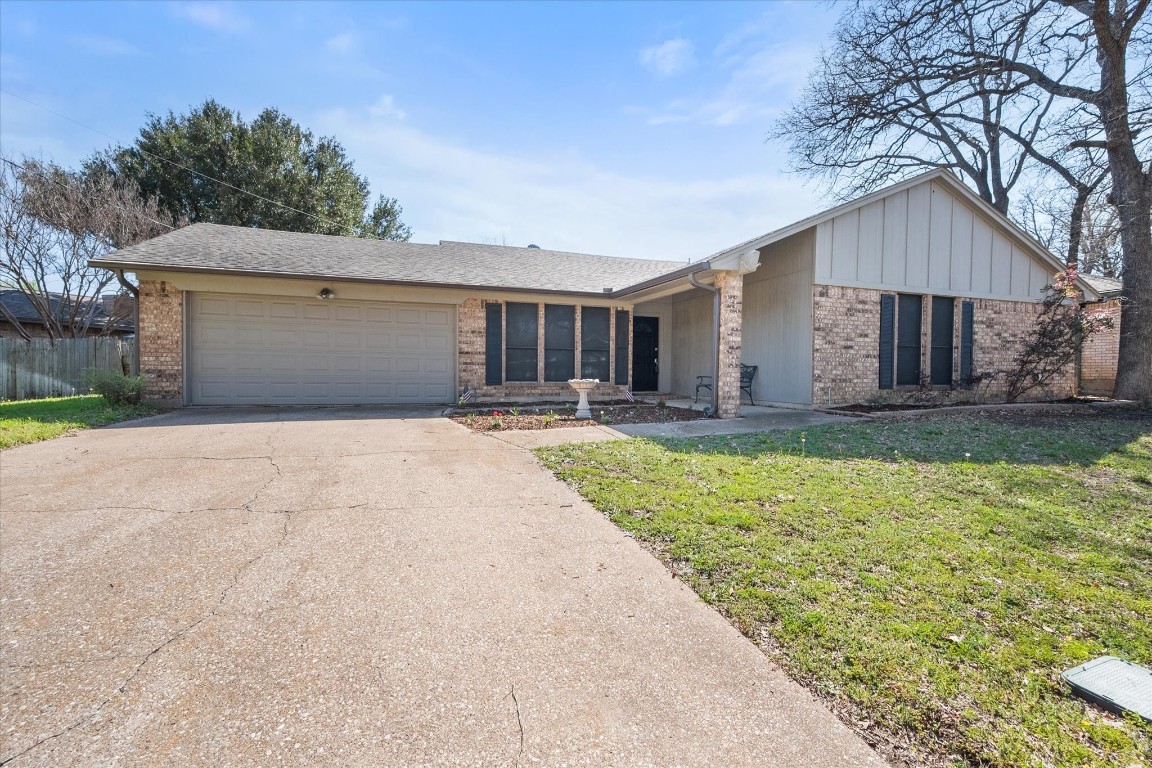 3504 Lagustrum Court Arlington TX 76017