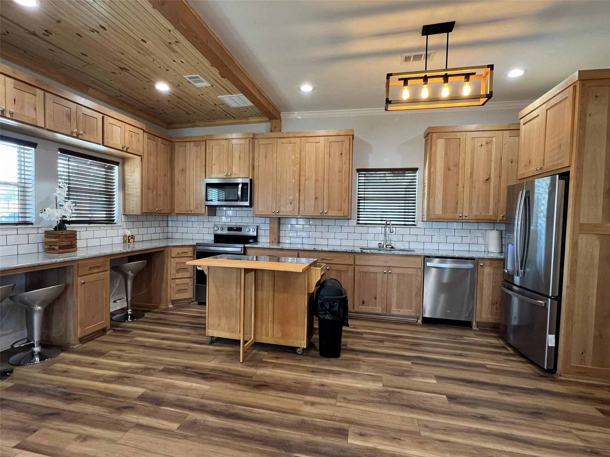 724 Franklin Bellevue TX 76228