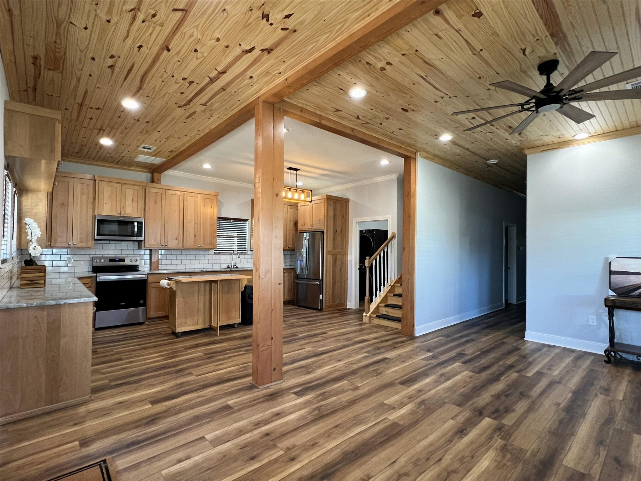 724 Franklin Bellevue TX 76228