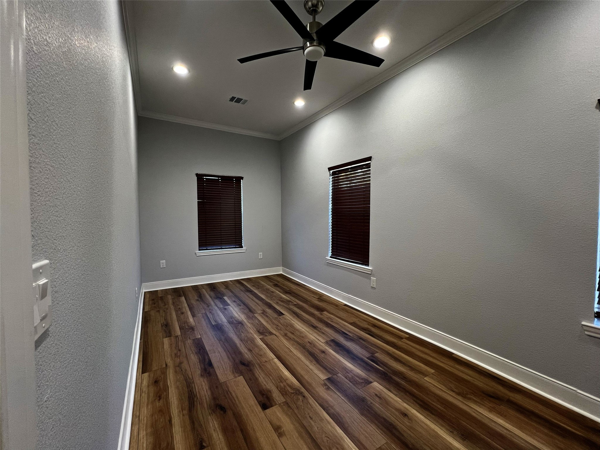 724 Franklin Bellevue TX 76228