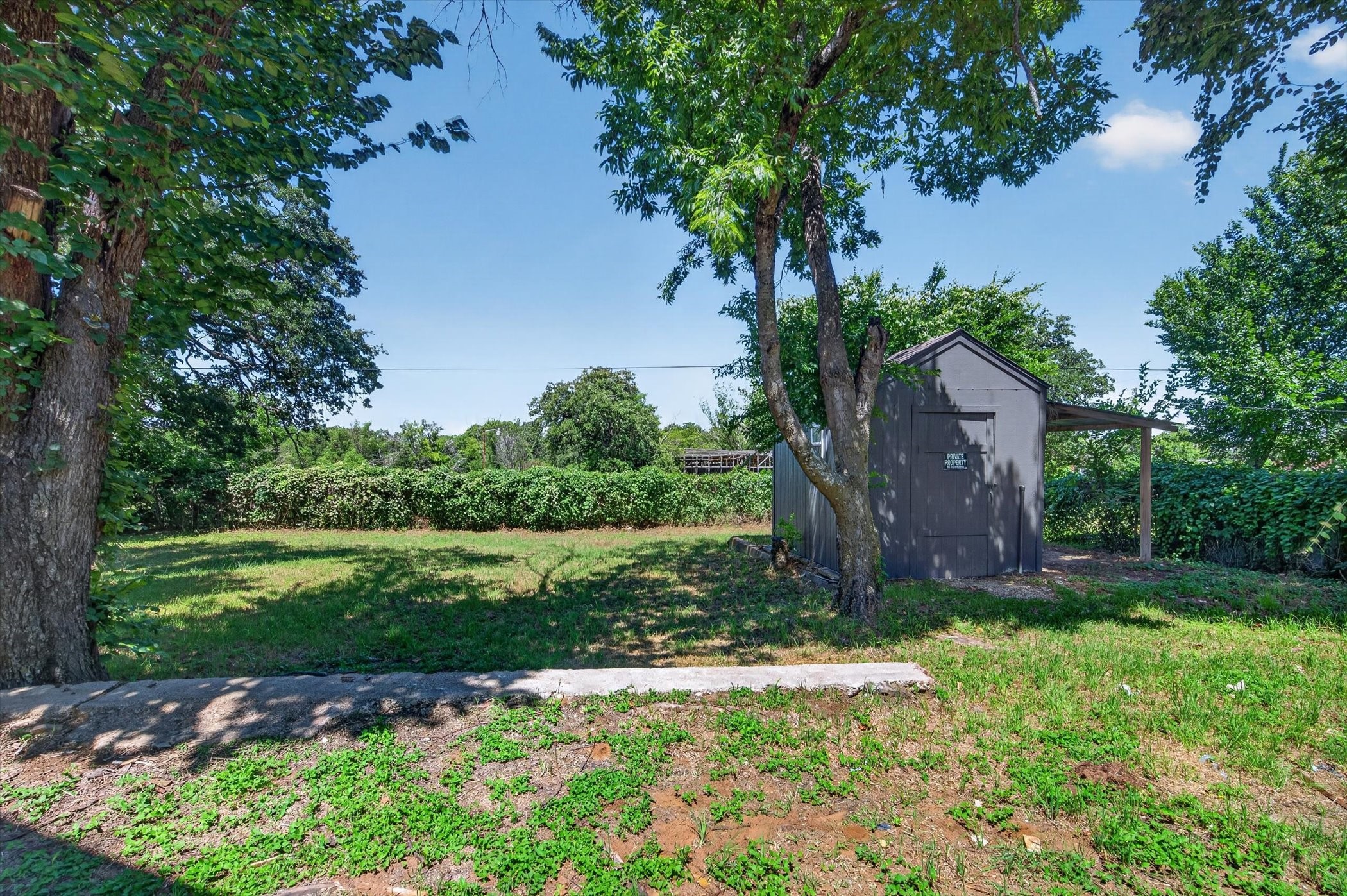 202 S Main Street Joshua TX 76058
