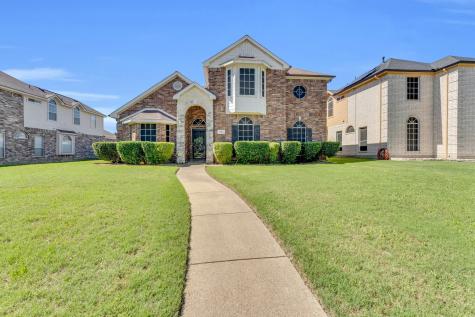 1504 Mountain Laurel Lane Desoto TX 75115
