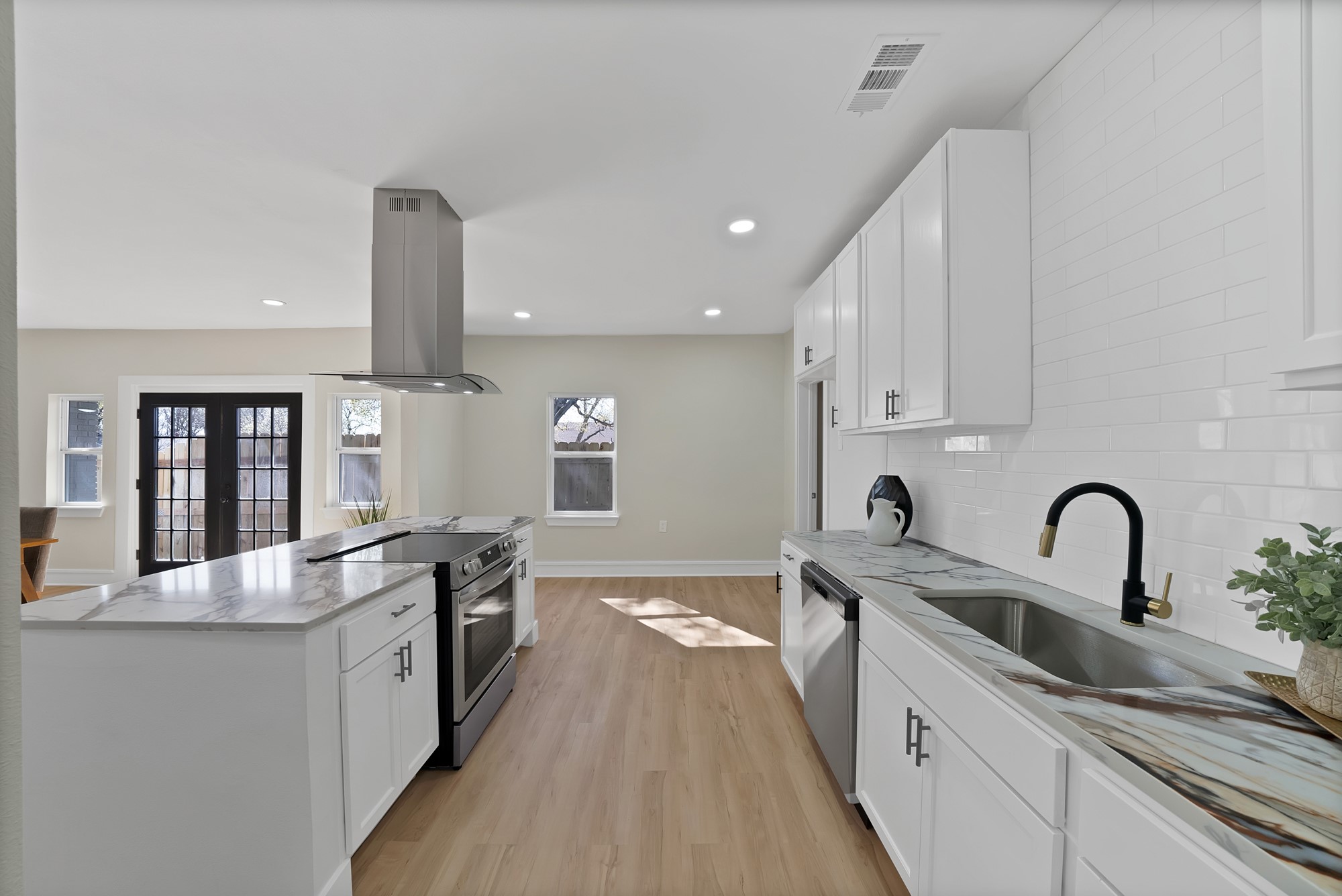 2803 Wilkinson Avenue Fort Worth TX 76103