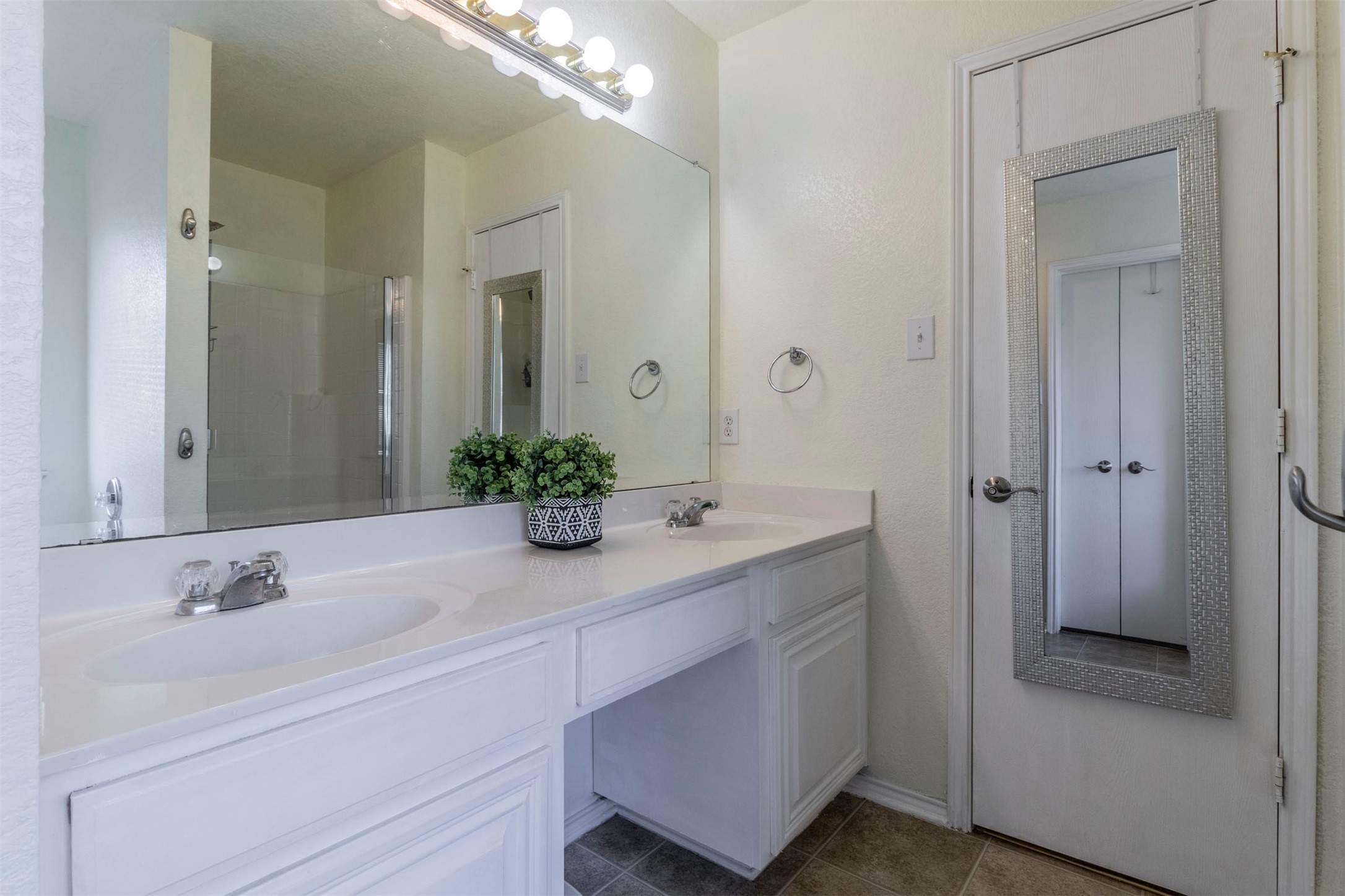 301 Wintergreen Court Weatherford TX 76085