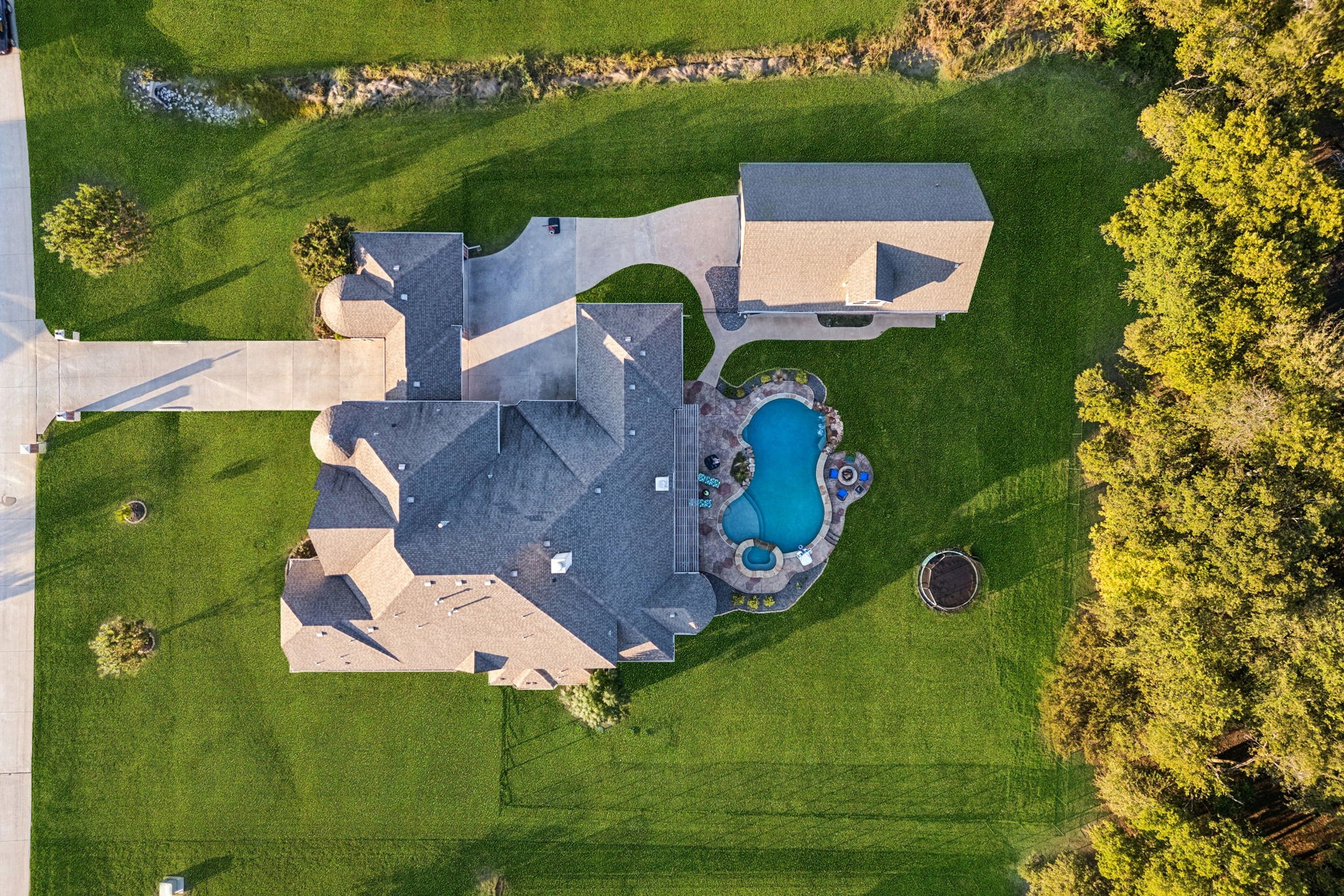 1545 Sara Cove Lucas TX 75002