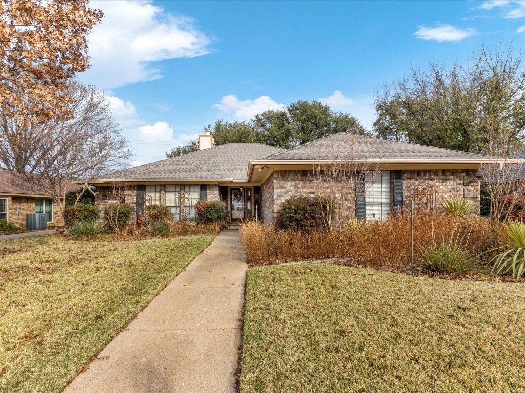 3709 N Shadycreek Drive Arlington TX 76013