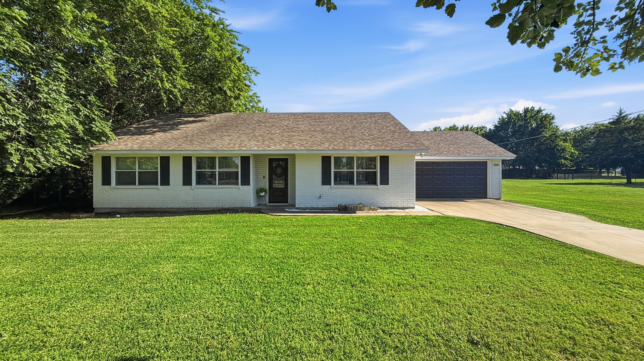 704 W Bells Boulevard Bells TX 75414