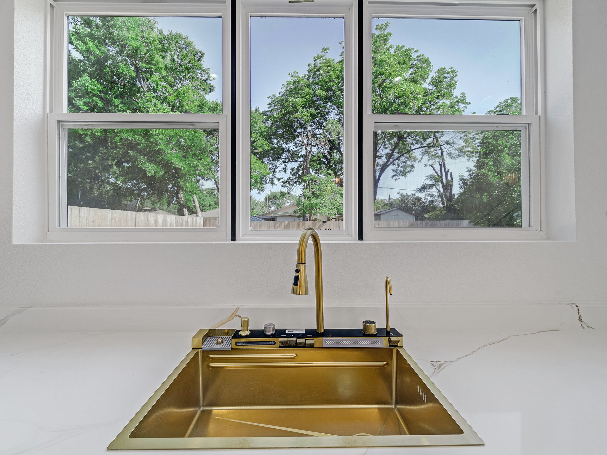 1943 Mcbroom Street Dallas TX 75212