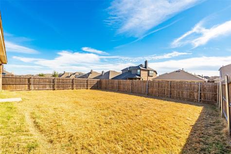 4513 Pentridge Drive Crowley TX 76036