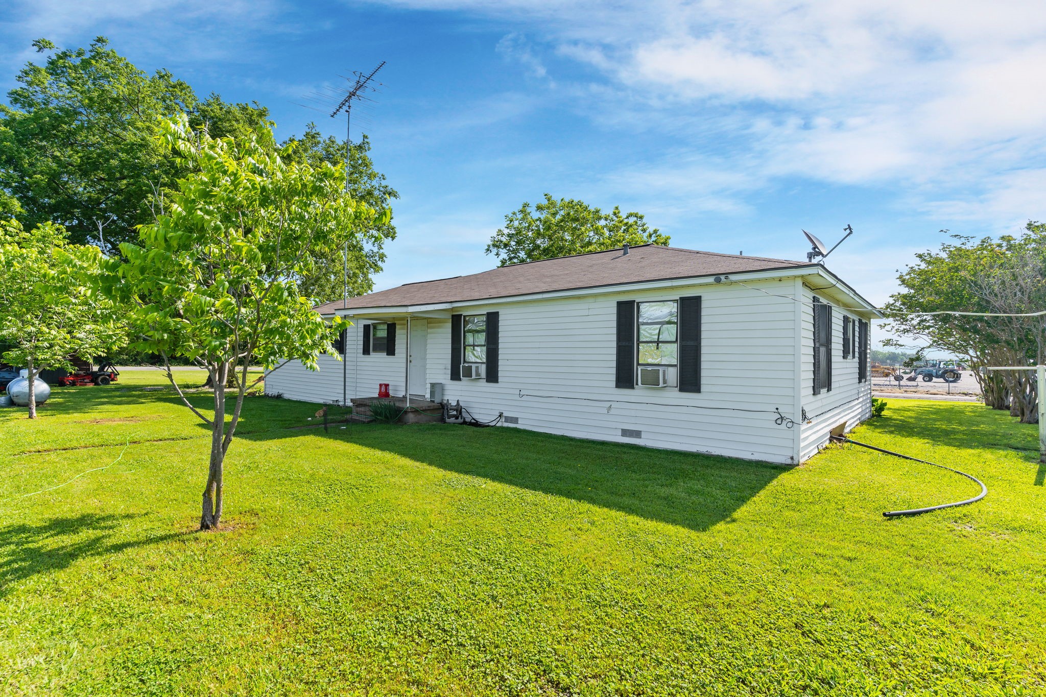 232 County Road 4130 Bonham TX 75418