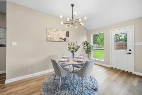 837 Morgan Drive Burleson TX 76028