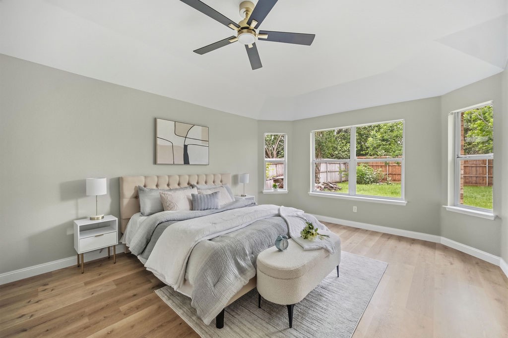837 Morgan Drive Burleson TX 76028
