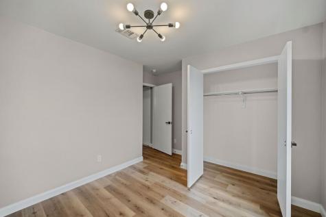 837 Morgan Drive Burleson TX 76028