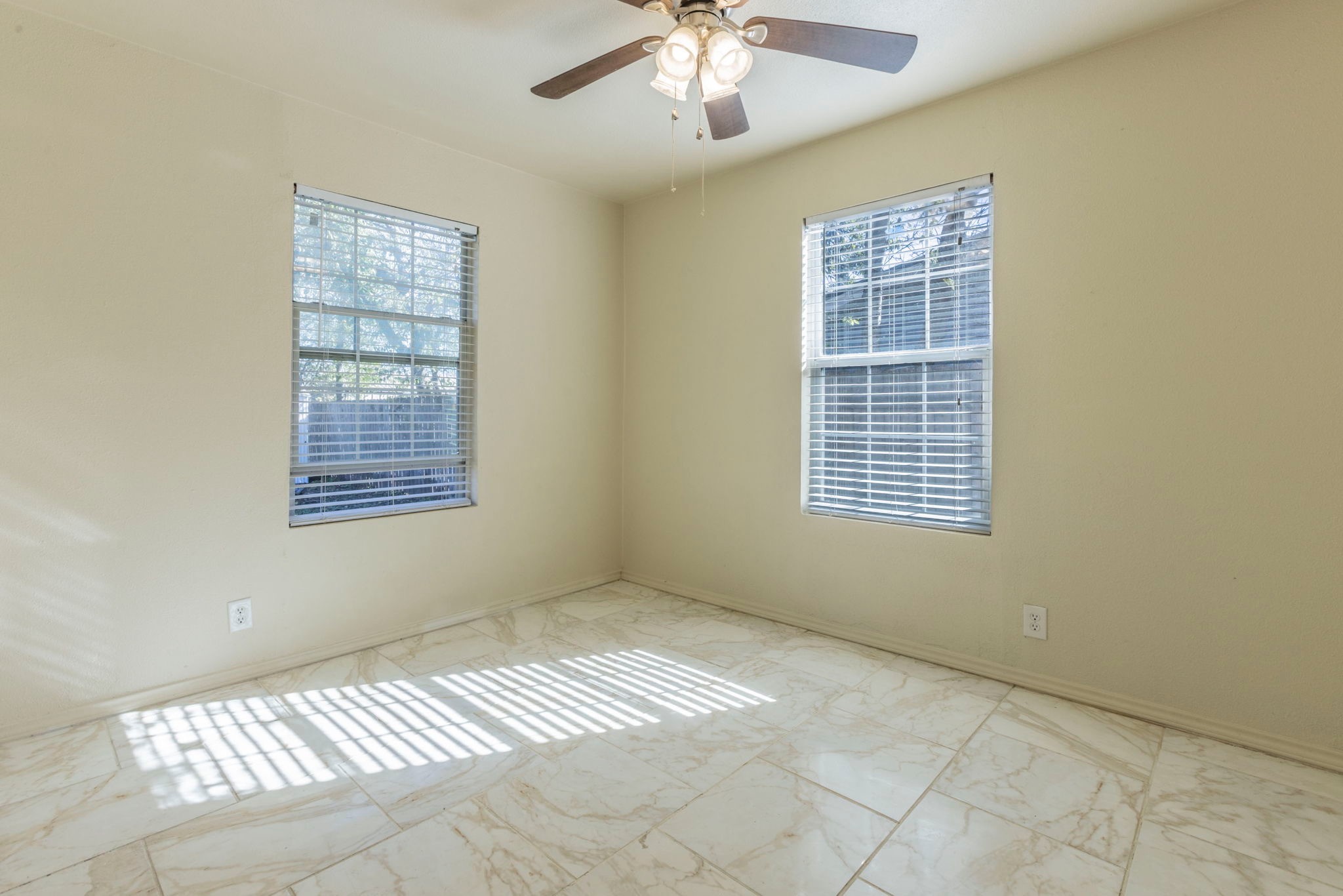 2618 S 24th Street Waco TX 76706