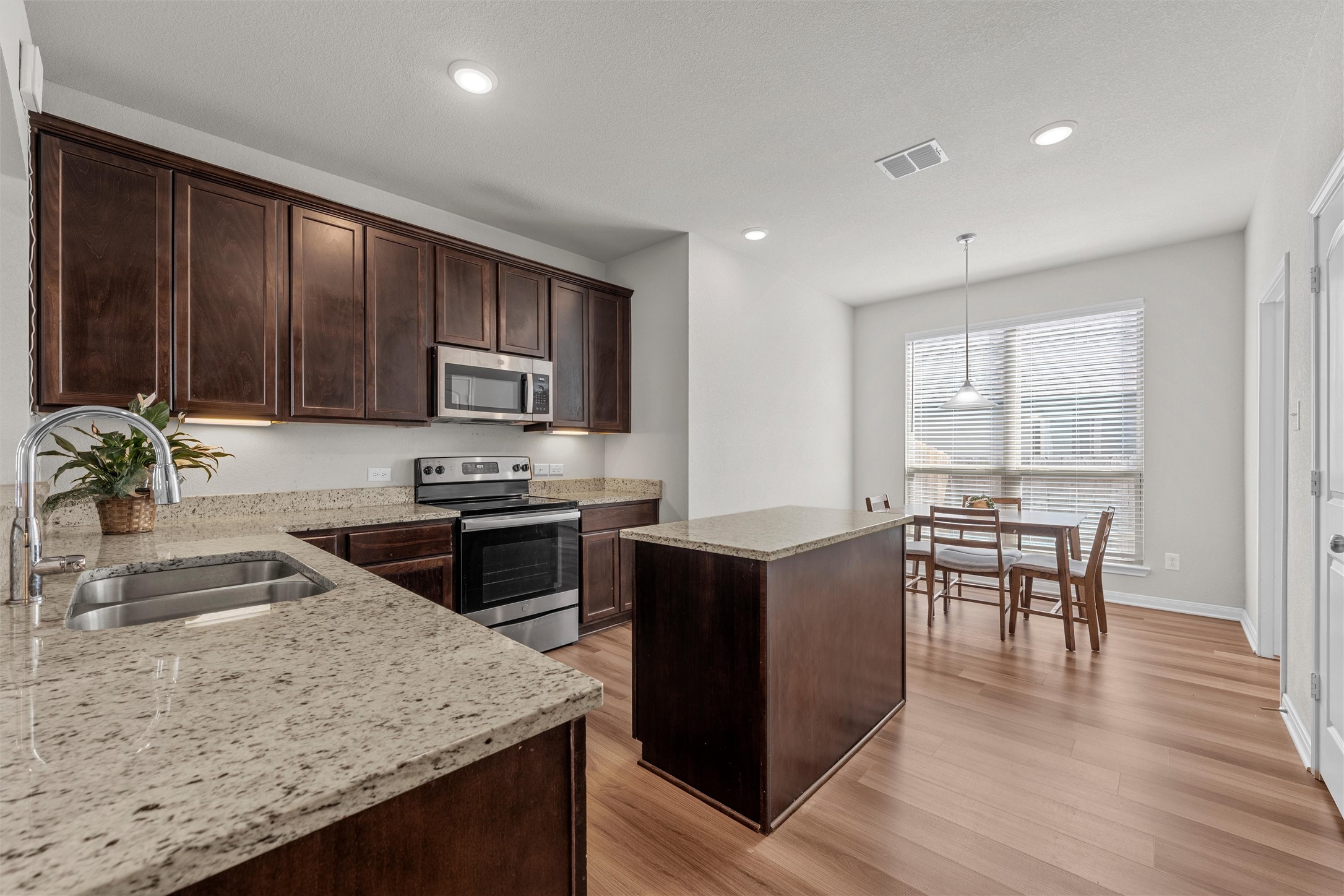 10232 Driskill Drive Waco TX 76708
