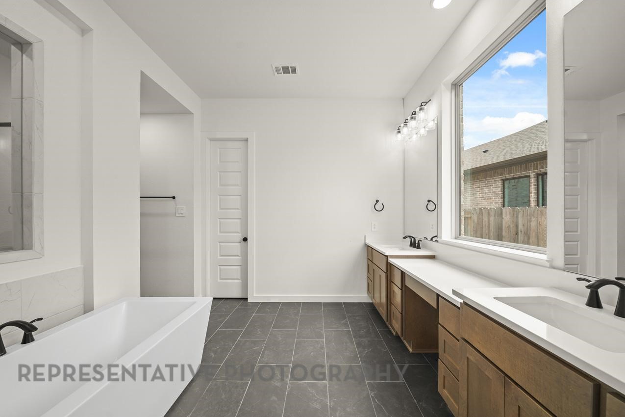 717 Bridle Path Parkway Aubrey TX 76227