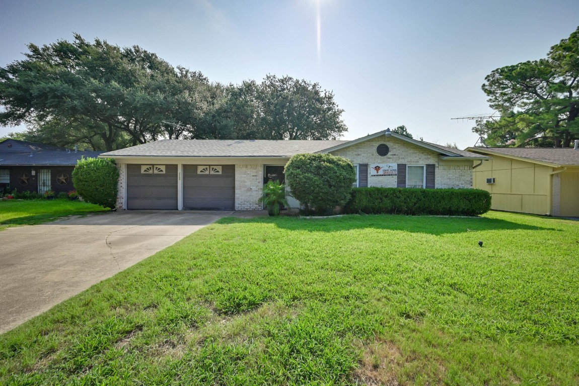 1900 Rindie Street Irving TX 75060